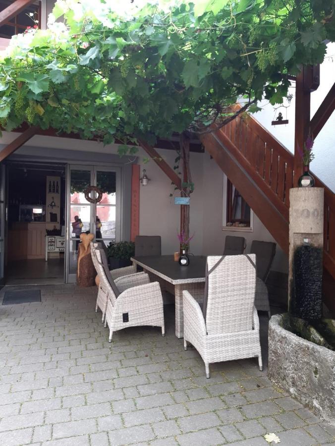 Weingut Engelhardt Lejlighed Rottingen Eksteriør billede